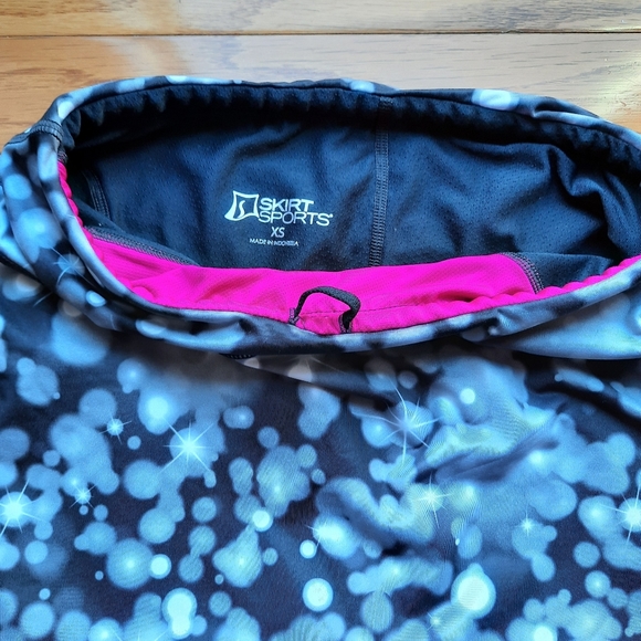SkirtSports Lotta Breeze Capri XS - Picture 3 of 5